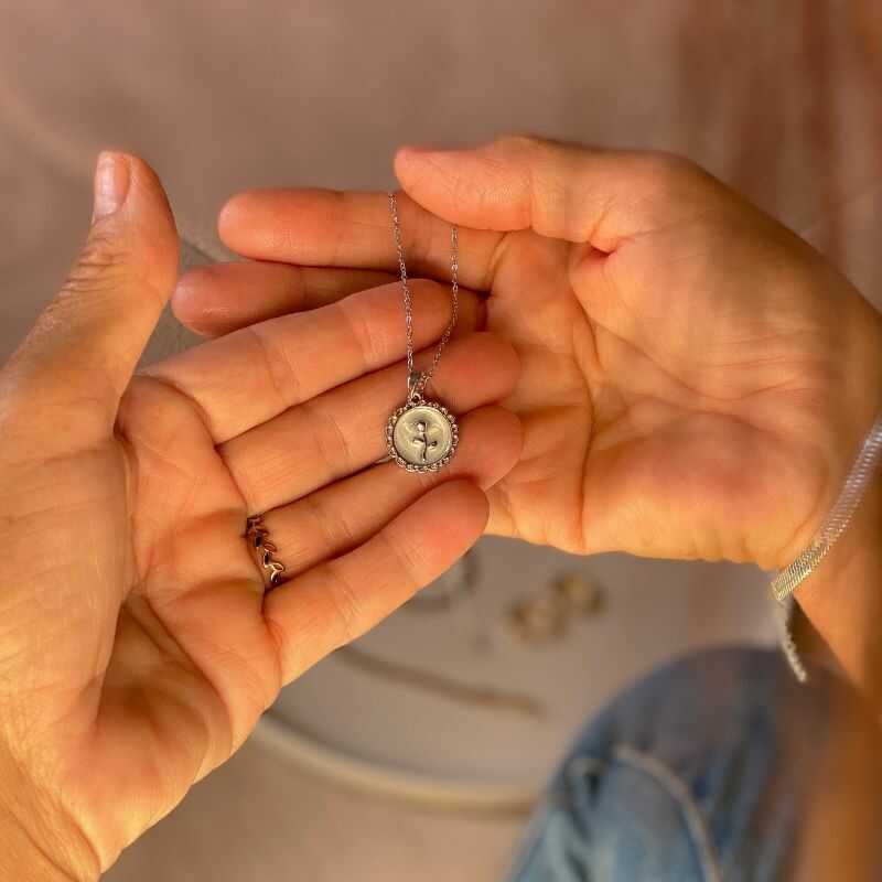 Cadena Rosa