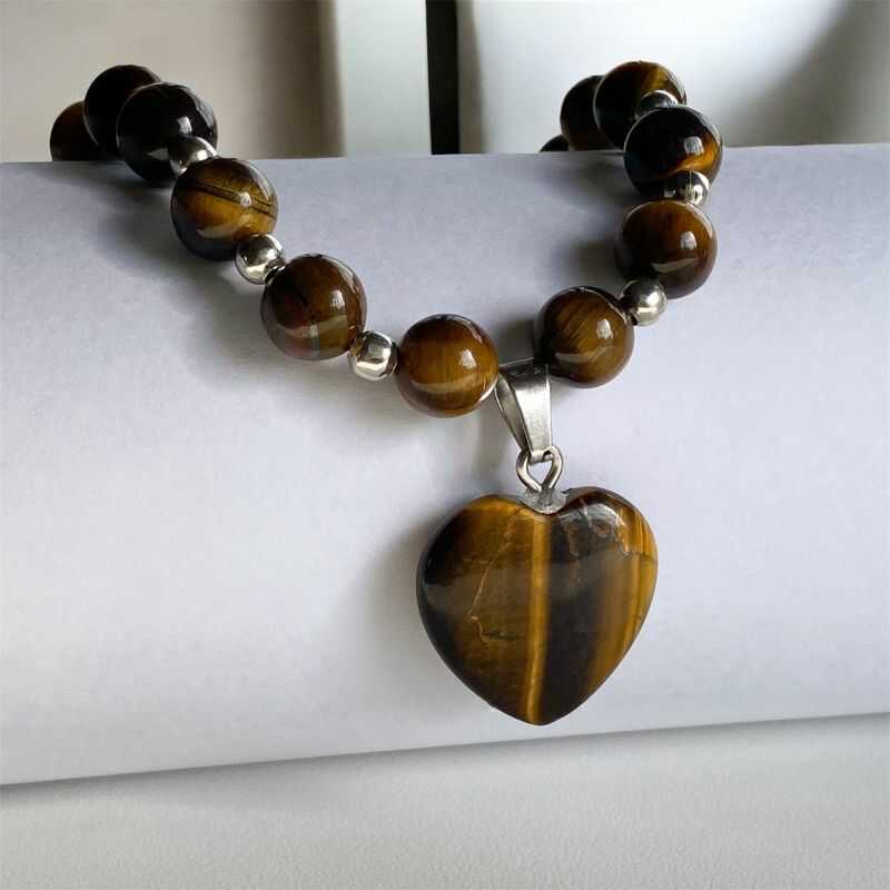 Collar Ojo de Tigre Corazón