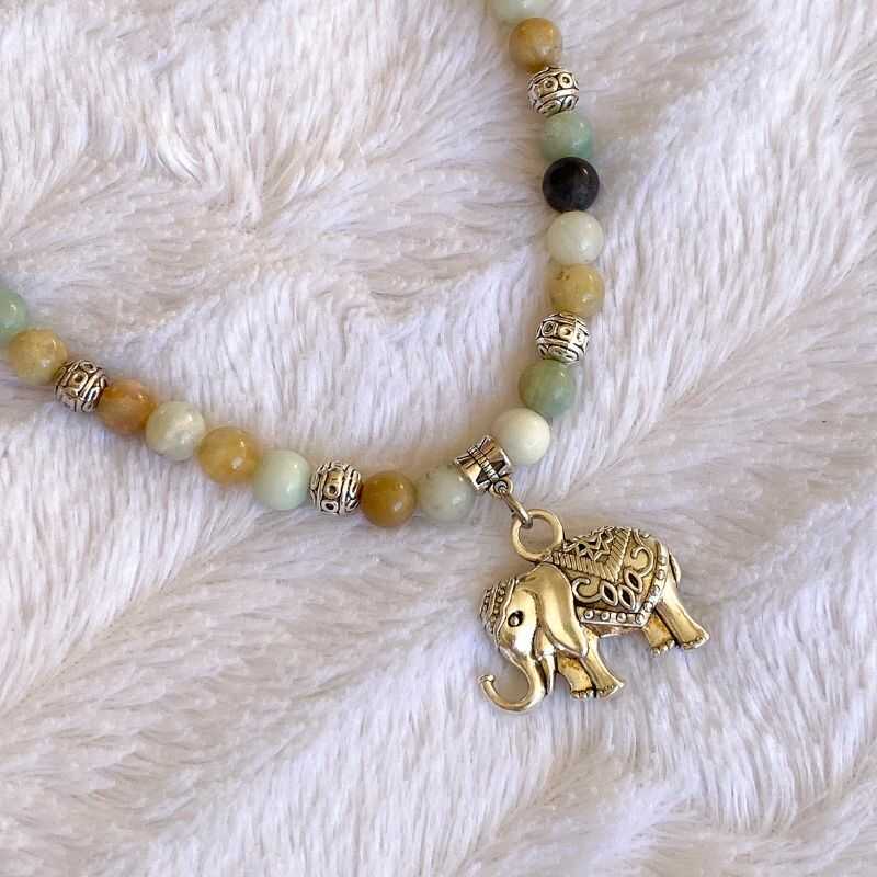 Collar Amazonita y Elefante