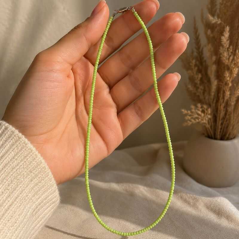 Collar Mostacillas Verde Claro