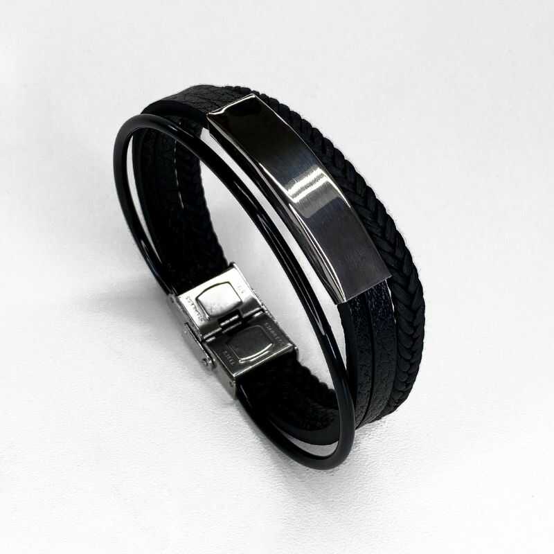 Pulsera Triple de Cuero y Acero