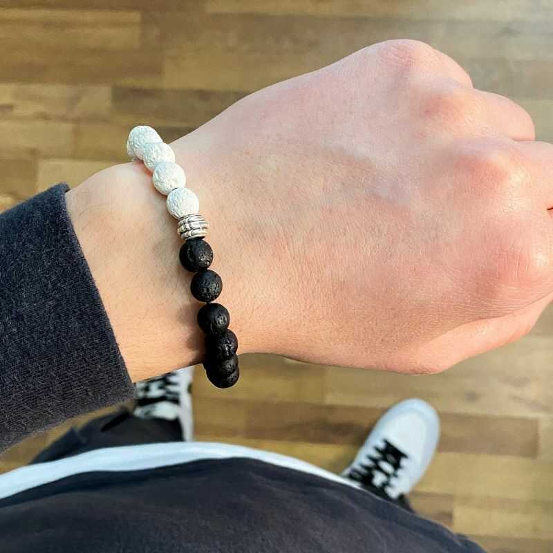 Pulsera Roca Volcánica ajustable