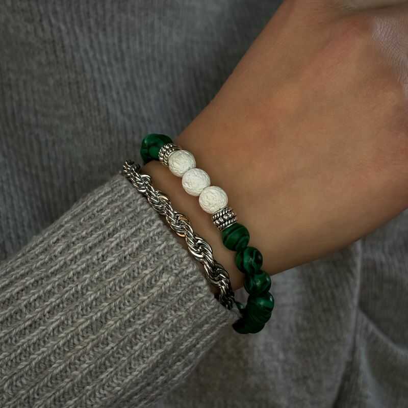 Pulsera Malaquita Verde y Roca Volcánica Blanca