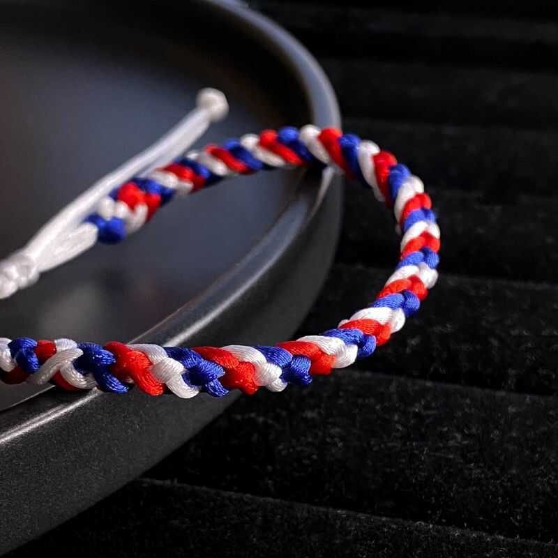 Pulsera Nacional en Hilo