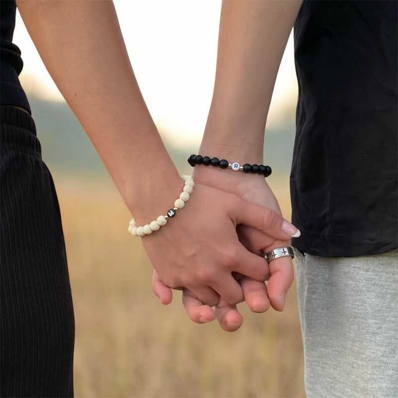 Pulseras de la Distancia con Iniciales