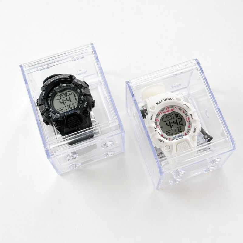 Reloj deportivo negro