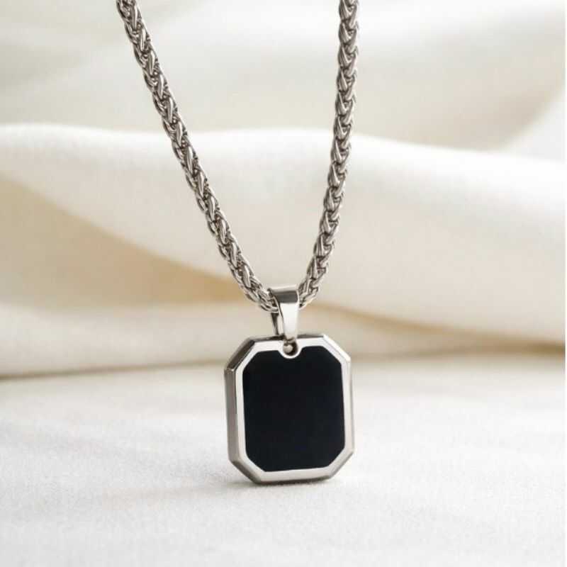 Cadena Espiga con Dije Plateado