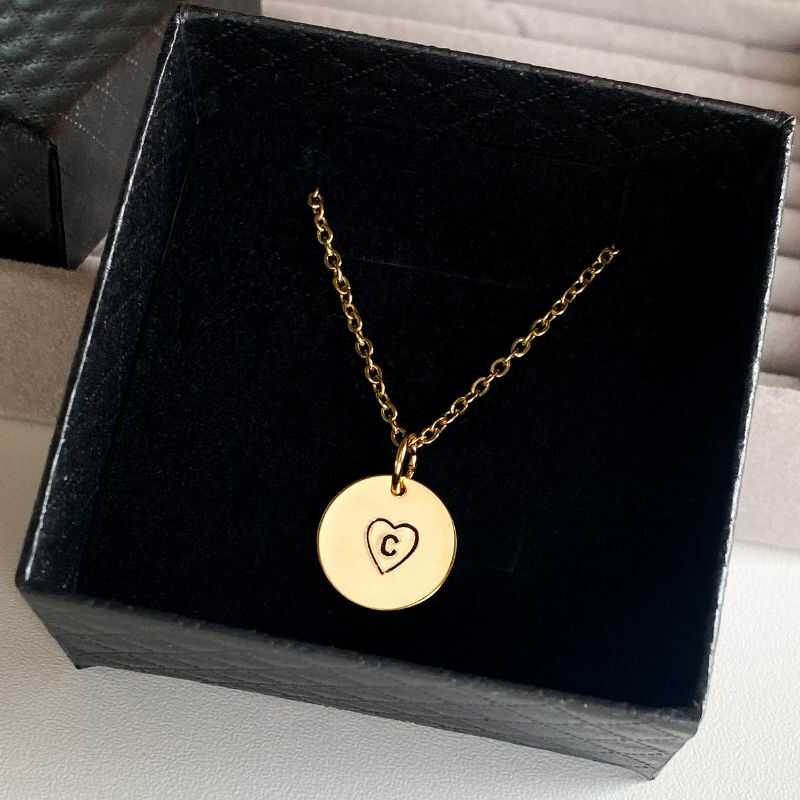 Cadena Grabada Corazón + Inicial