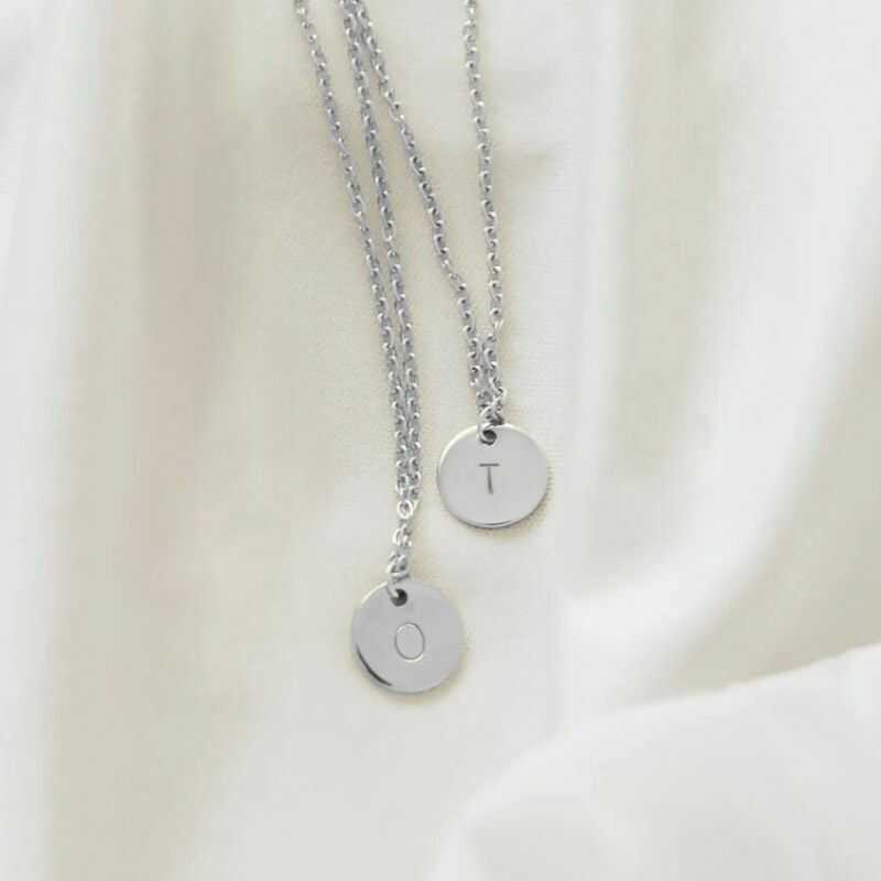 Set 2 Cadenas + Medallas Inicial Grabadas
