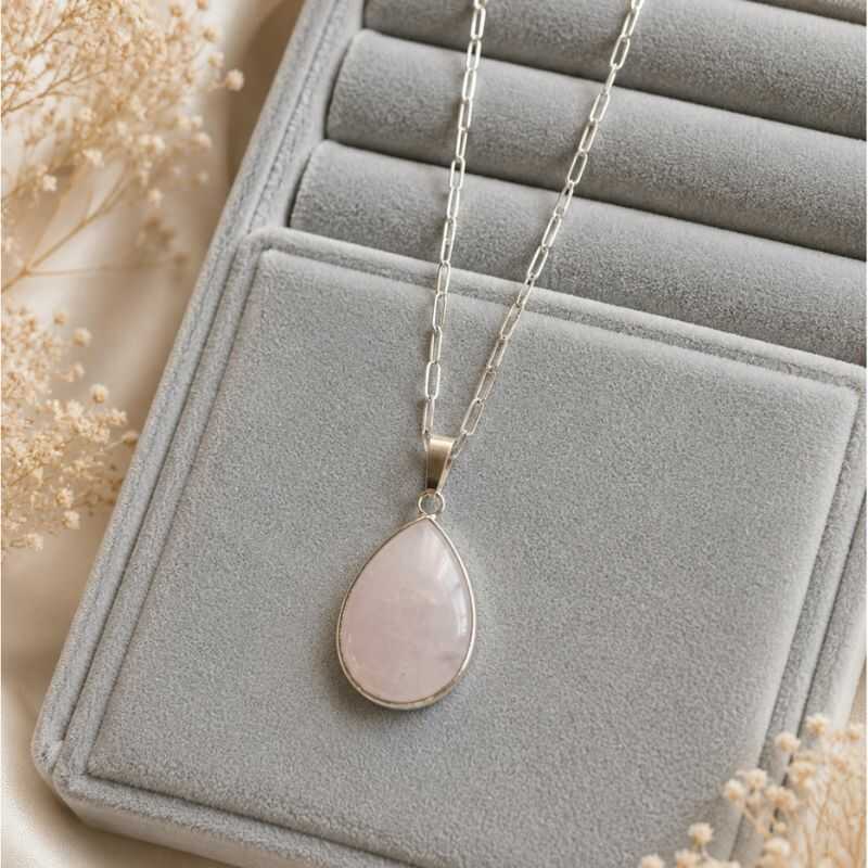 Collar Cuarzo Rosa Engarzada