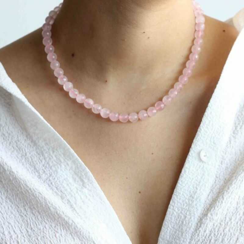 Collar Gargantilla Cuarzo Rosa