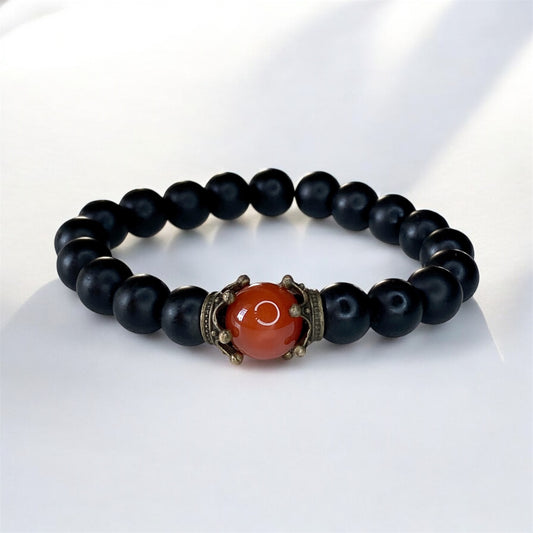 Pulsera Ónix Mate con Coronas