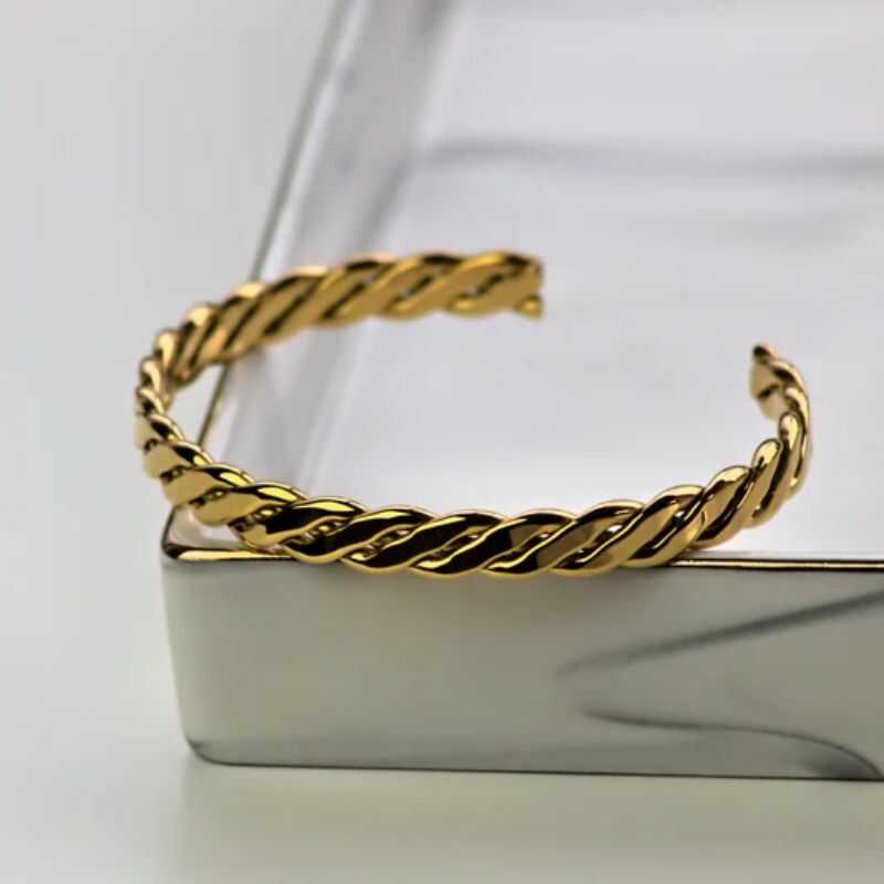 Pulsera Esclava Dorada