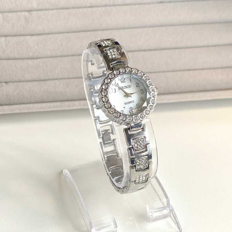 Reloj Plateado Brillos