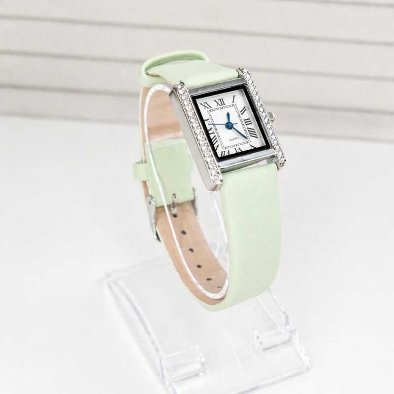 Reloj Rectangular Brillos Verde